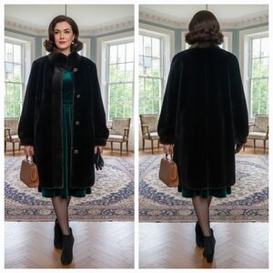 Novelti For Laura Petites 5/6 Old Money Mobwife Classic Vintage Faux Fur Coat